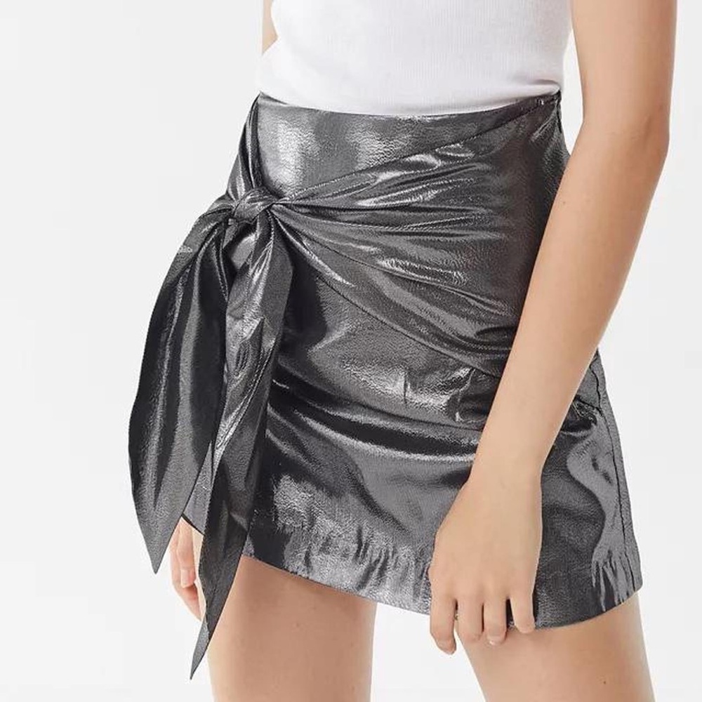 Capulet Mila Metallic Tie-Front Mini Skirt
Size XS